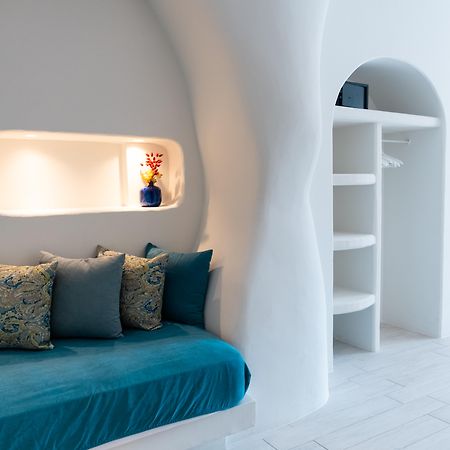 Aloni Hotel & Suites Piso Livadi Extérieur photo
